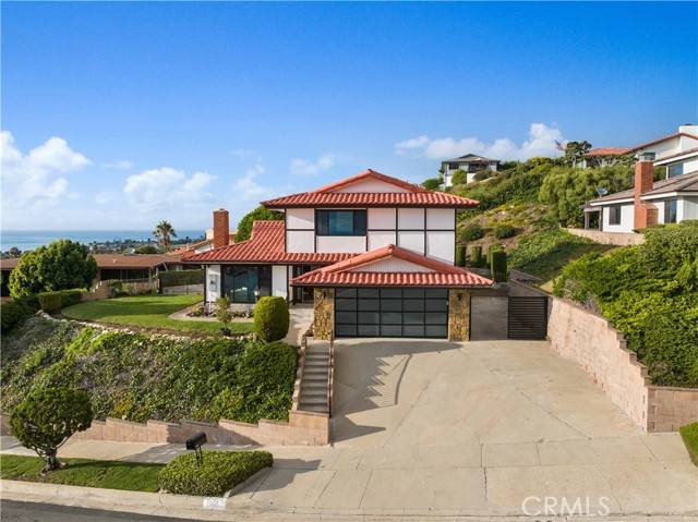 Rancho Palos Verdes, CA 90275,7405 Via Lorado