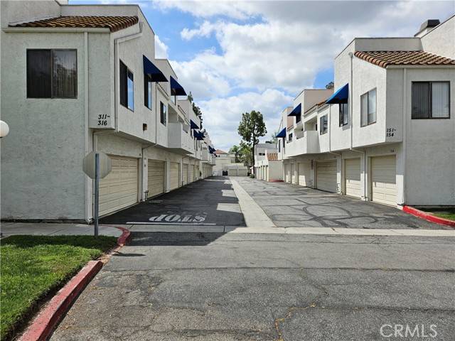 Baldwin Park, CA 91706,345 Park Shadow Court