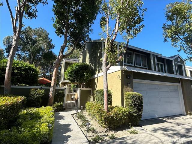 Aliso Viejo, CA 92656,2 Meadowood