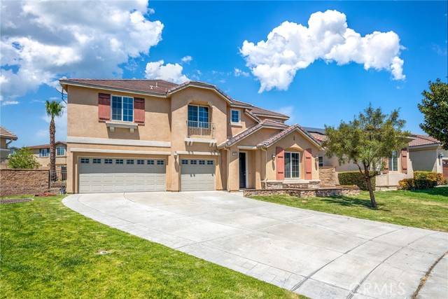 Eastvale, CA 92880,14584 Sleepy Creek Drive