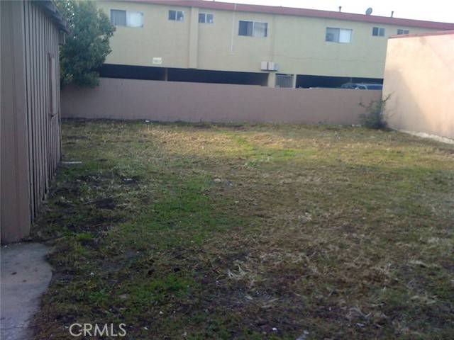 Los Angeles, CA 90038,5636 lexington ave