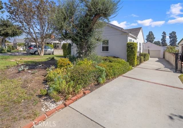 Alhambra, CA 91803,2516 Snead Drive