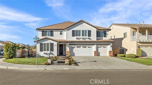 Eastvale, CA 92880,13768 Amberview Place