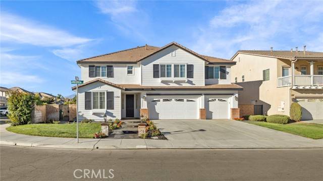 Eastvale, CA 92880,13768 Amberview Place