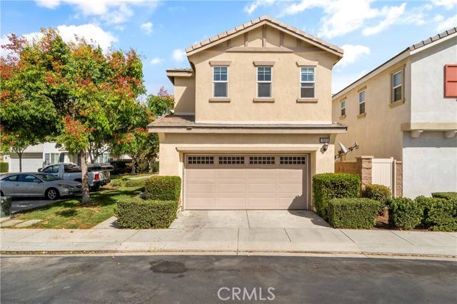 Eastvale, CA 92880,7052 Starry Night Court