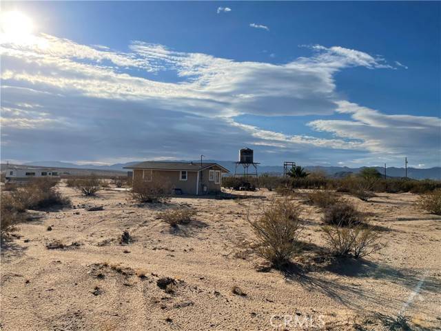 Joshua Tree, CA 92252,1125 Whitaker Lane