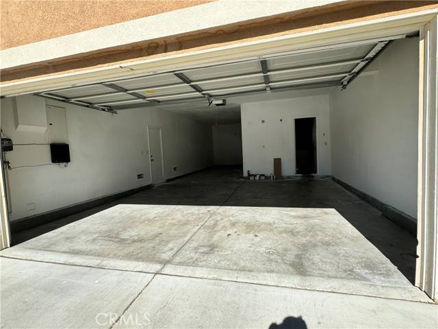 San Jacinto, CA 92583,1065 Garrett Way