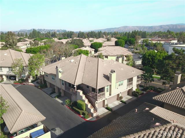 Tustin, CA 92782,13356 Savanna