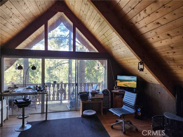 Wrightwood, CA 92397,5464 Lone Pine Canyon Road