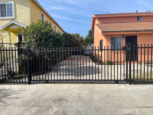 Los Angeles, CA 90002,9713 Wilmington Avenue