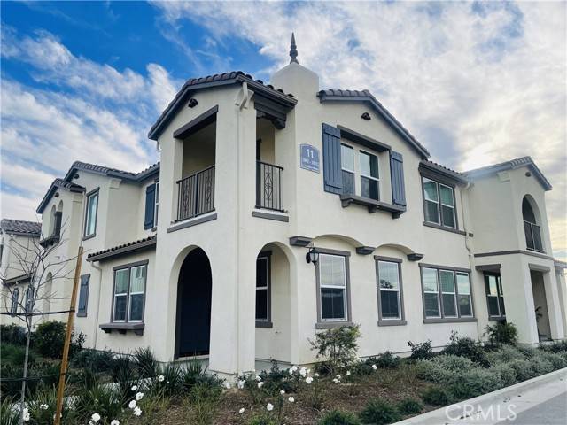 Ontario, CA 91761,3908 E Coronado Privado Street