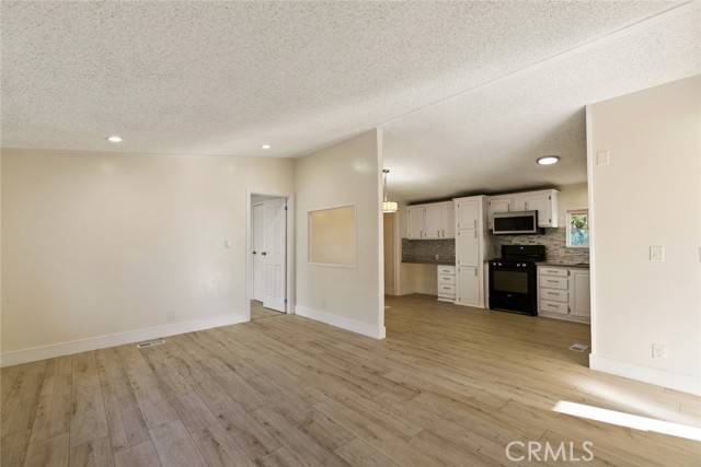 North Hollywood, CA 91605,8250 Lankershim BLVD #198