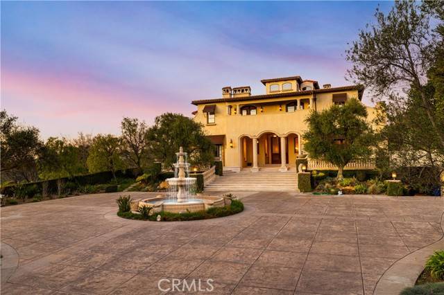 Beverly Hills, CA 90210,2 Beverly Ridge Terrace