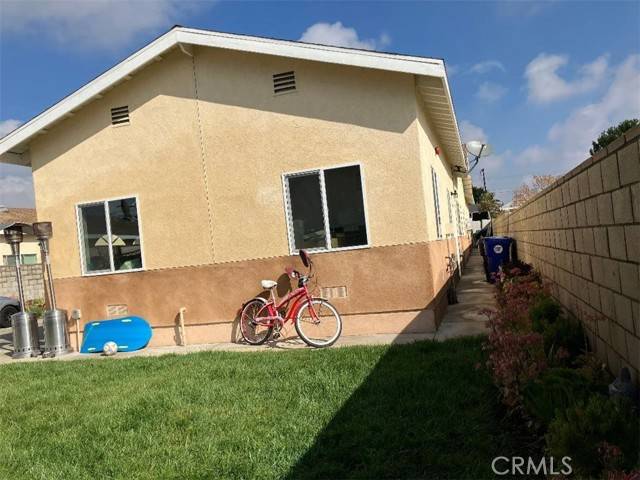 Fontana, CA 92336,17548 Court Street
