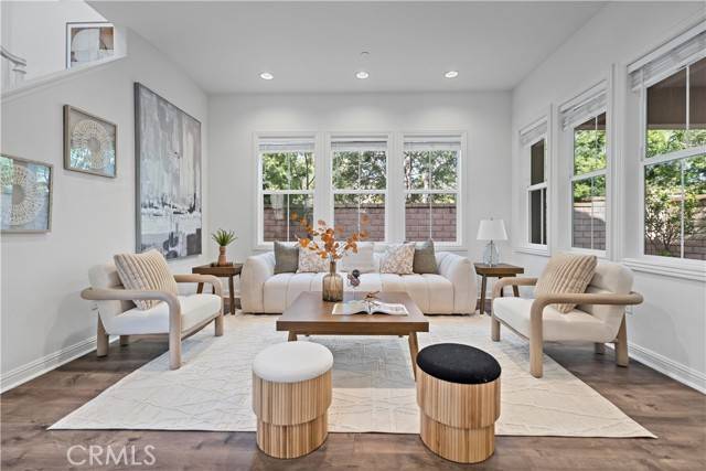 Lake Forest, CA 92630,32 Torosa