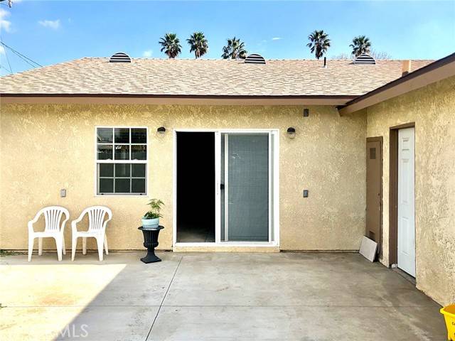 Bloomington, CA 92316,636 W Pomona Avenue
