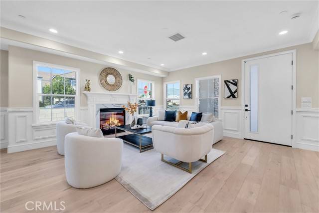San Gabriel, CA 91775,6819 Oak Avenue