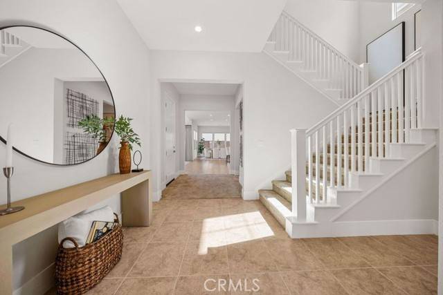 Irvine, CA 92618,120 Sunnyslope
