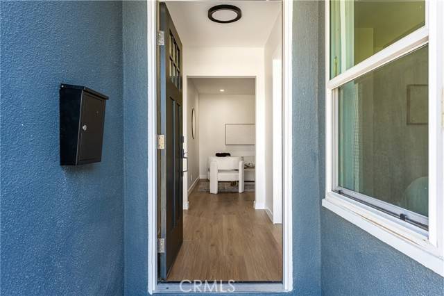 Van Nuys, CA 91406,17216 Lorne Street