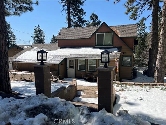Running Springs, CA 92382,31671 Silver Spruce Drive