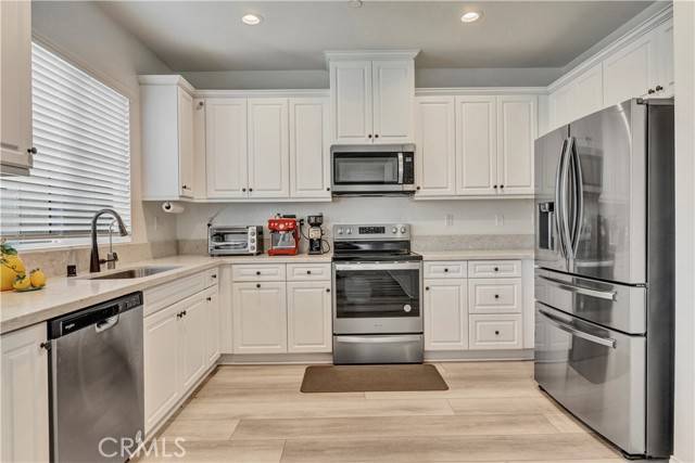 Chino, CA 91708,15955 Aventurine Lane