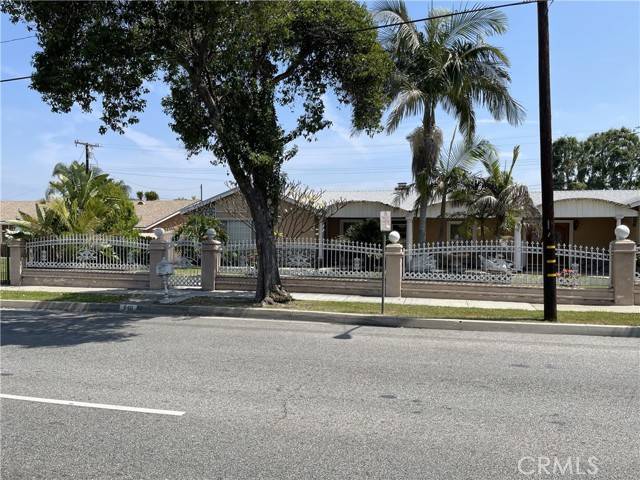 West Covina, CA 91791,640 S Azusa Avenue