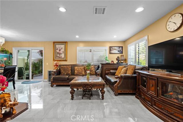 Diamond Bar, CA 91765,660 Golden Springs Drive #B