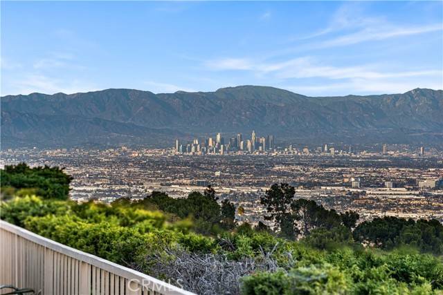Rancho Palos Verdes, CA 90275,29805 Knoll View Drive