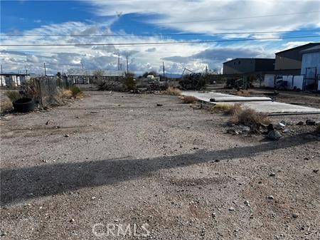 Needles, CA 92363,1221 Riverview