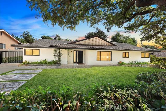 San Marino, CA 91108,440 Winthrop Road
