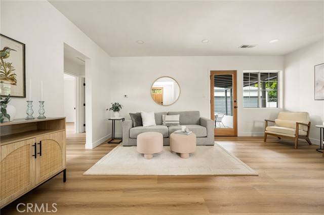 Reseda, CA 91335,6655 Balcom Avenue