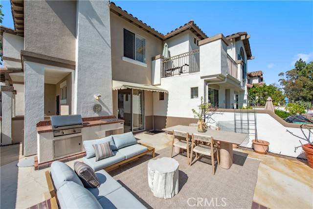 Tustin, CA 92782,2330 Sunningdale Drive