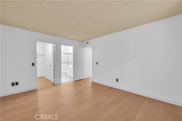 Diamond Bar, CA 91765,22800 Hilton Head Drive #305
