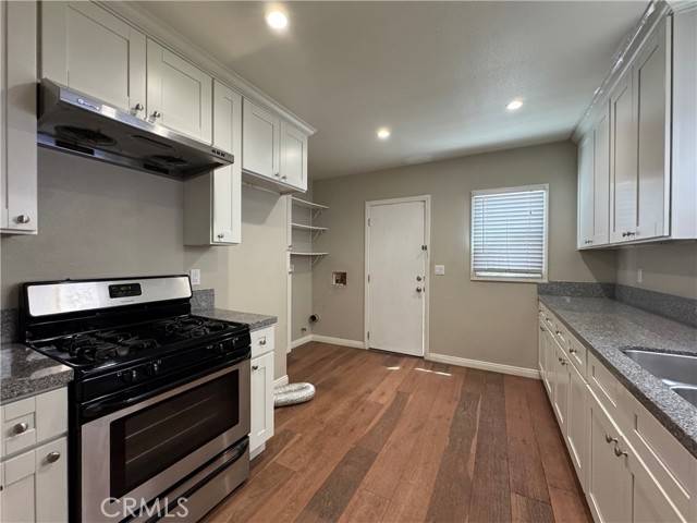 San Gabriel, CA 91776,1828 New Avenue