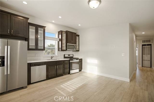 North Hollywood, CA 91605,8250 Lankershim BLVD #196