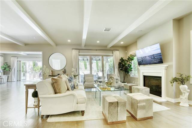 Irvine, CA 92602,46 Shadybend