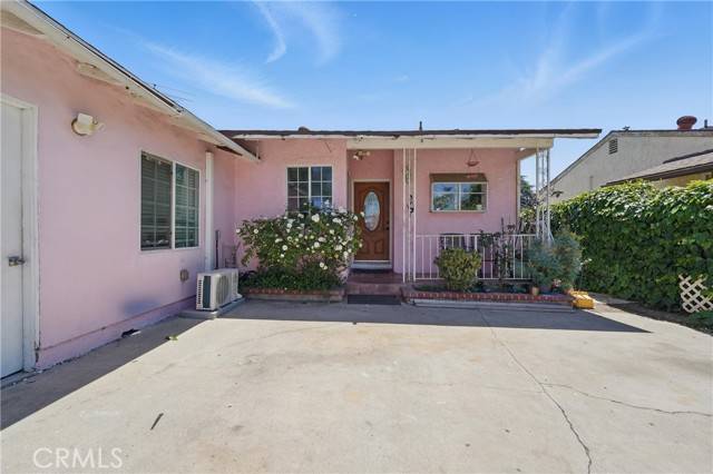 Sylmar, CA 91342,14276 Aztec Street