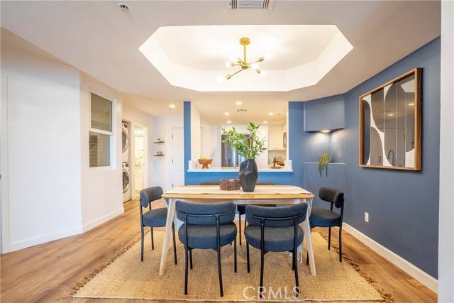 Los Angeles, CA 90032,4755 Templeton Street #2112