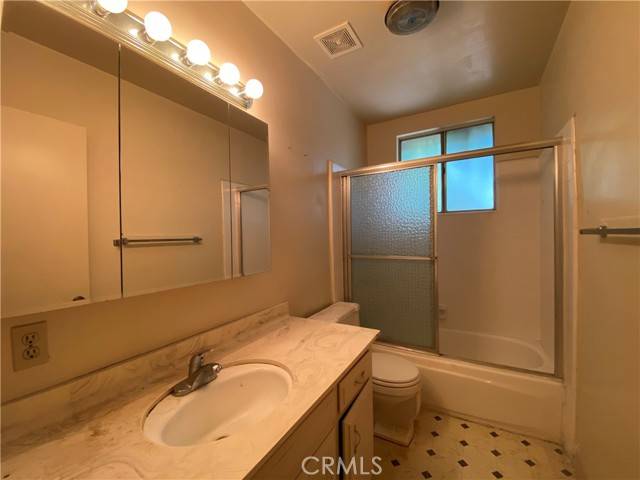 Sierra Madre, CA 91024,157 Esperanza Avenue #K
