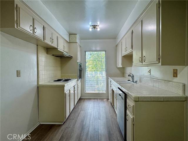 Sierra Madre, CA 91024,157 Esperanza Avenue #K
