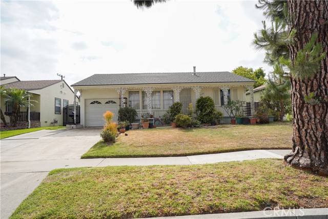 Lakewood, CA 90712,5319 Premiere Avenue
