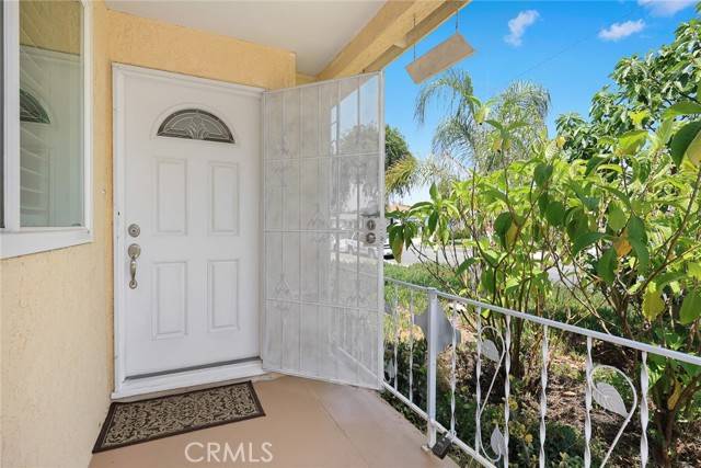 Montebello, CA 90640,737 S 6th Street