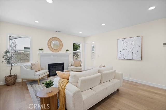 Altadena, CA 91001,587 Ventura Street