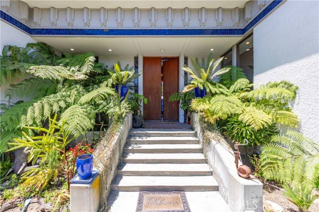 Diamond Bar, CA 91765,23615 Falcons View Drive