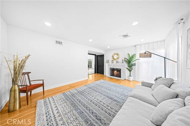 Ontario, CA 91762,934 W Bonnie Brae Ct