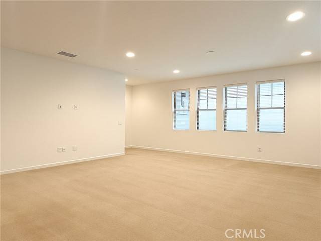 Claremont, CA 91711,566 Boulder Circle