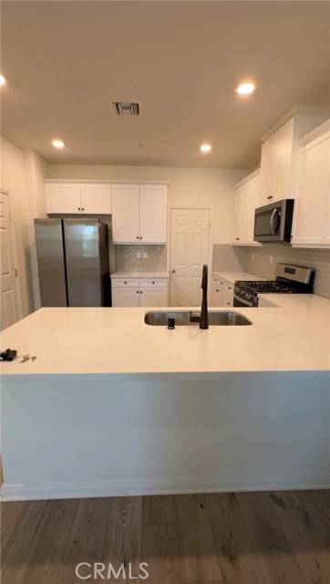 Ontario, CA 91761,4113 E Coronado Privado