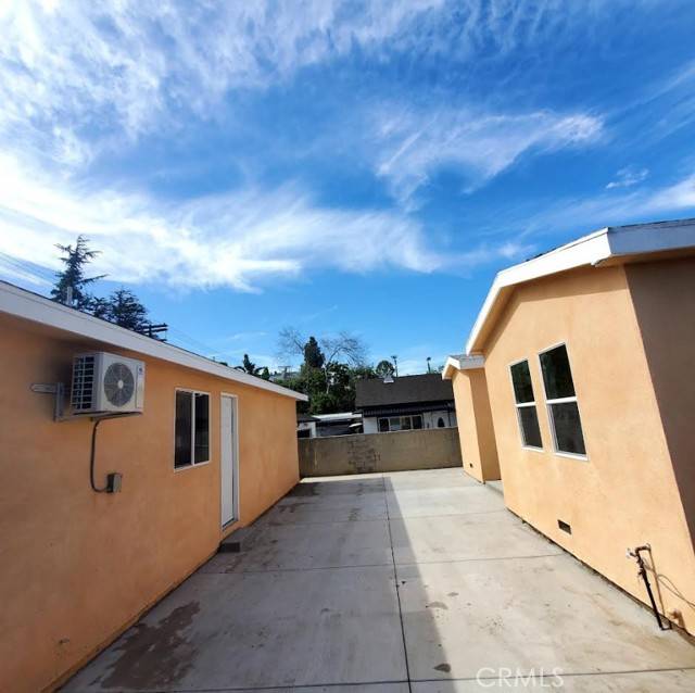 Los Angeles, CA 90066,3765 Globe Avenue