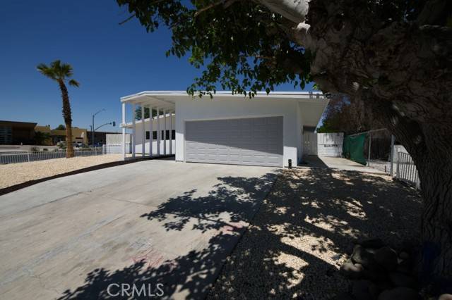 Victorville, CA 92395,14163 Wimbleton Drive