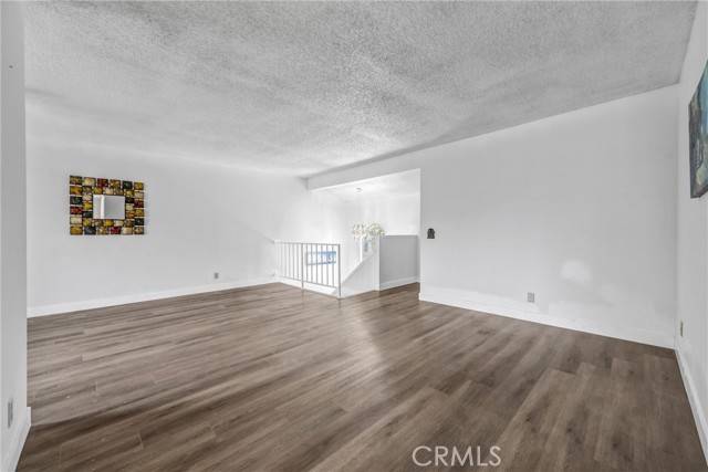 Baldwin Park, CA 91706,13303 Waco Street #32